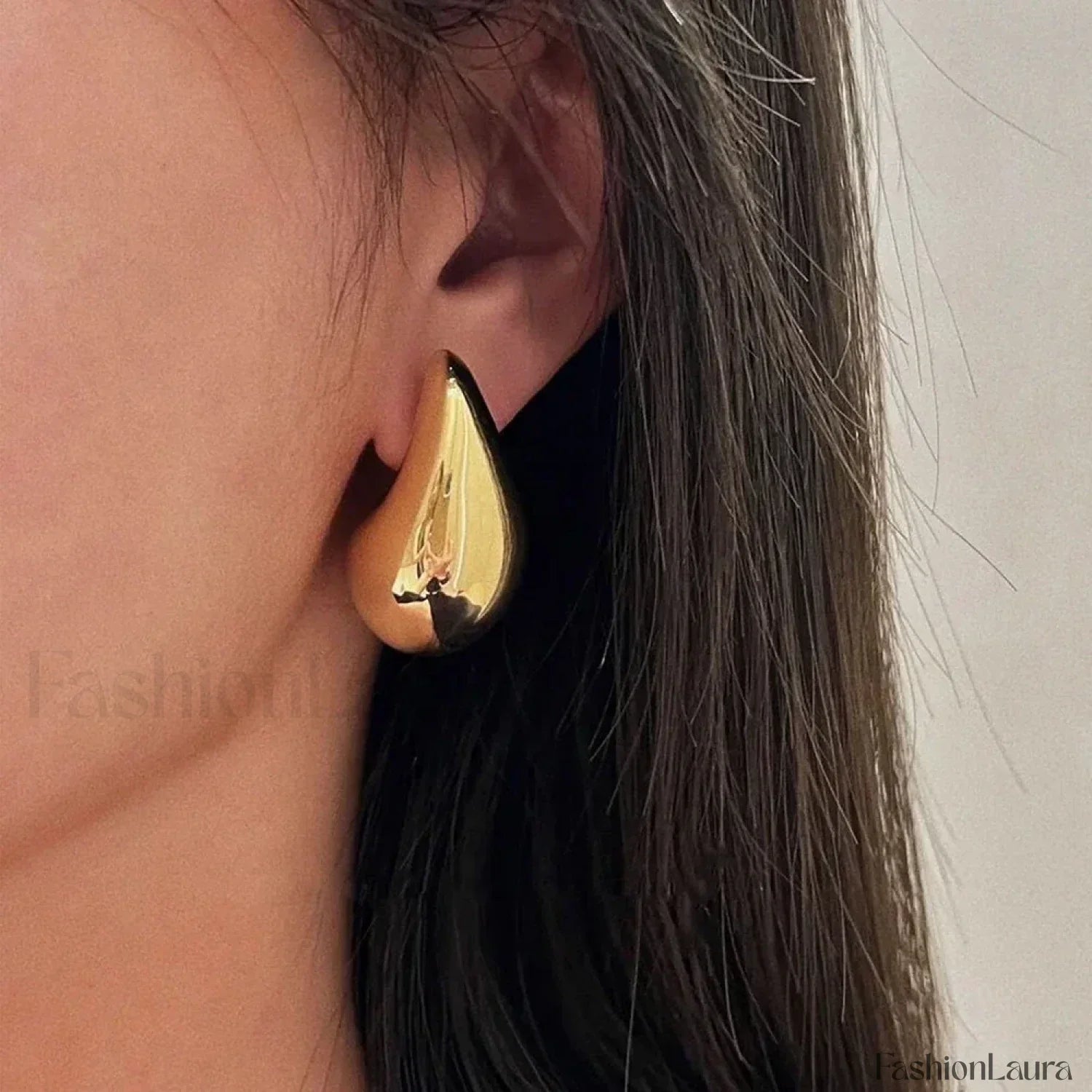 Stainless Steel Gold Plated Tear Drop Earrings Lightweight Smooth Metal Waterdrop Hoop Earring