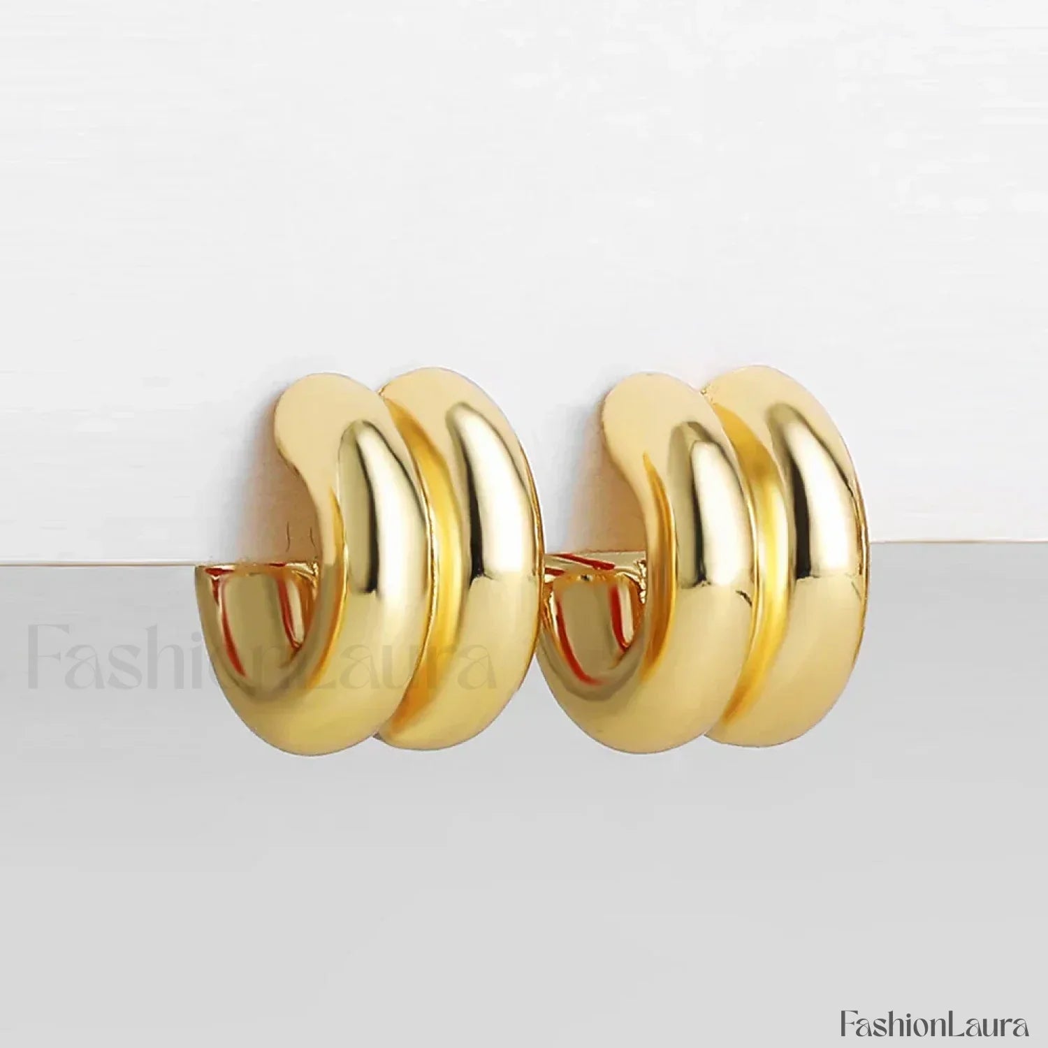 Stainless Steel Gold Plated Tear Drop Earrings Lightweight Smooth Metal Waterdrop Hoop Earring