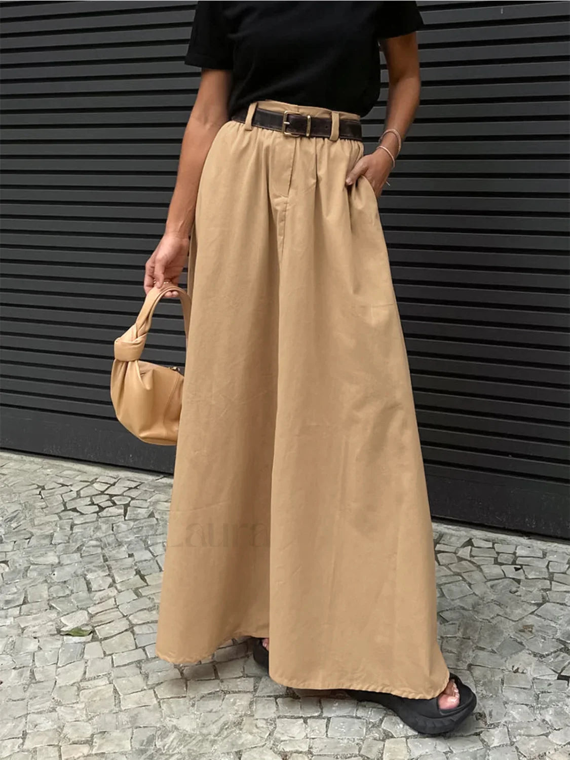 Street Vibe Graceful Maxi Skirt Khaki / S Skirts