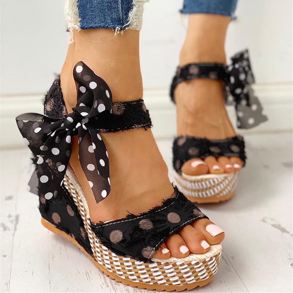 Sweet Polka Dot Leisure Wedges Sandals
