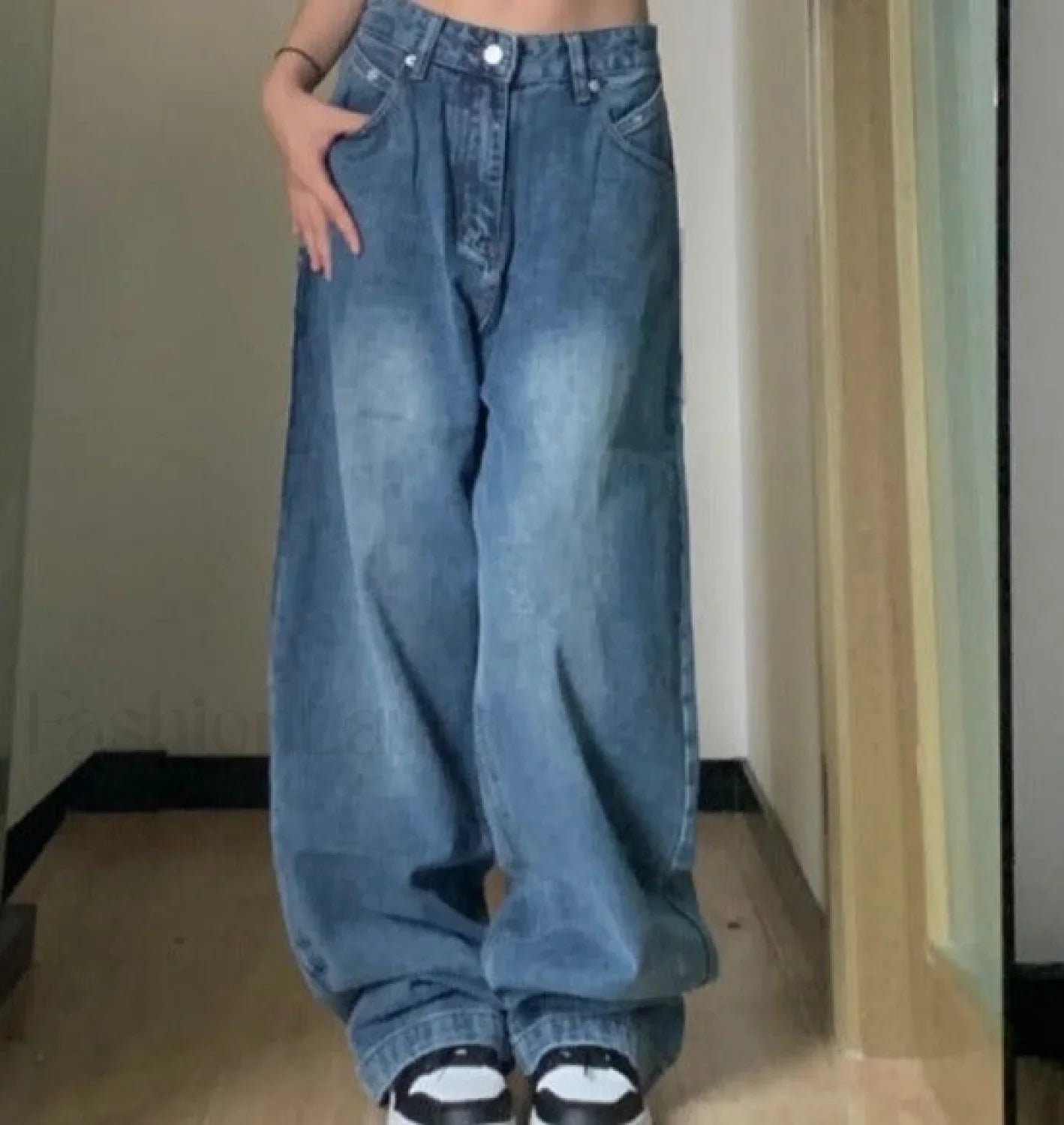 Vintage Blue Graceful Wash Boyfriend Jeans