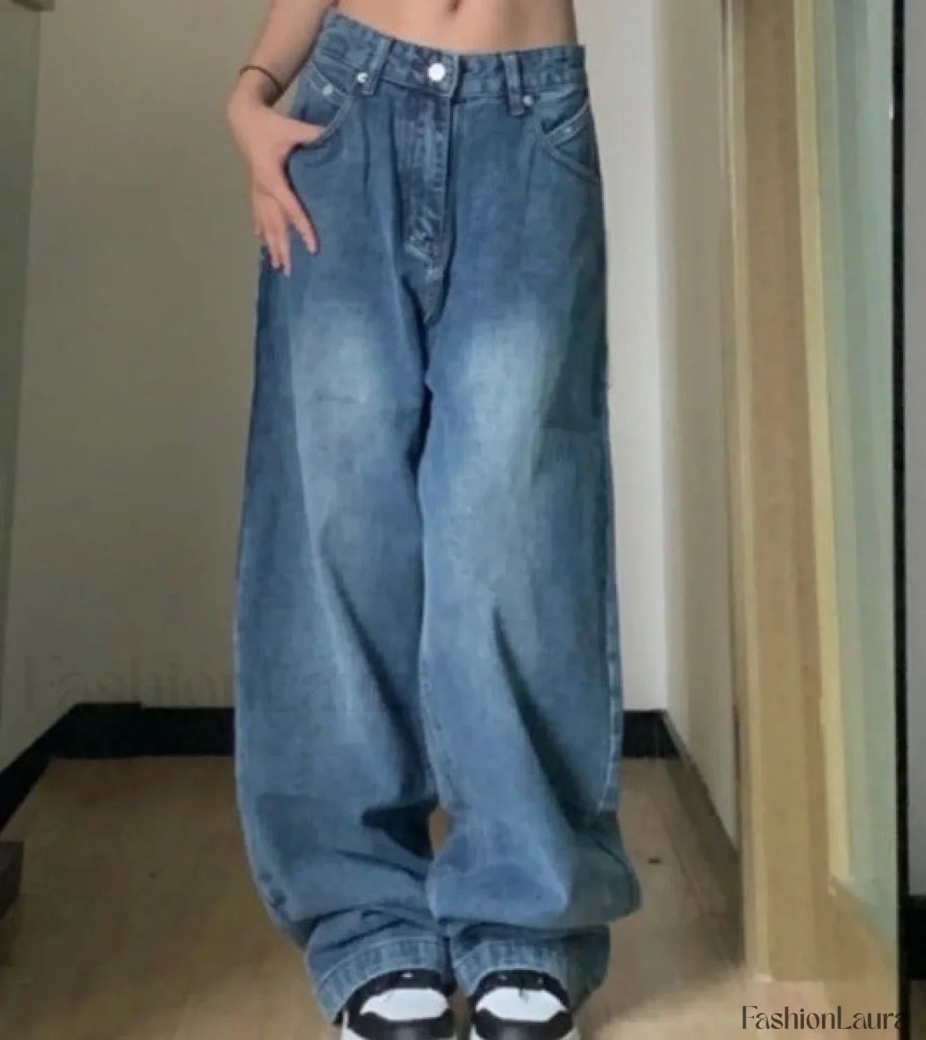 Vintage Blue Graceful Wash Boyfriend Jeans