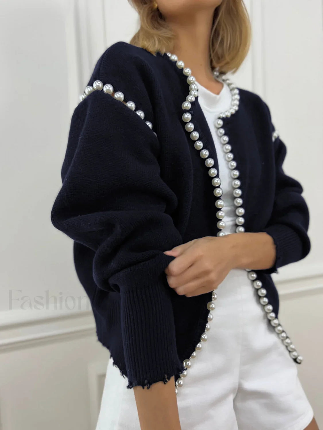 Vintage Pearl Graceful Edge Cardigan Navy / XS Sweaters L