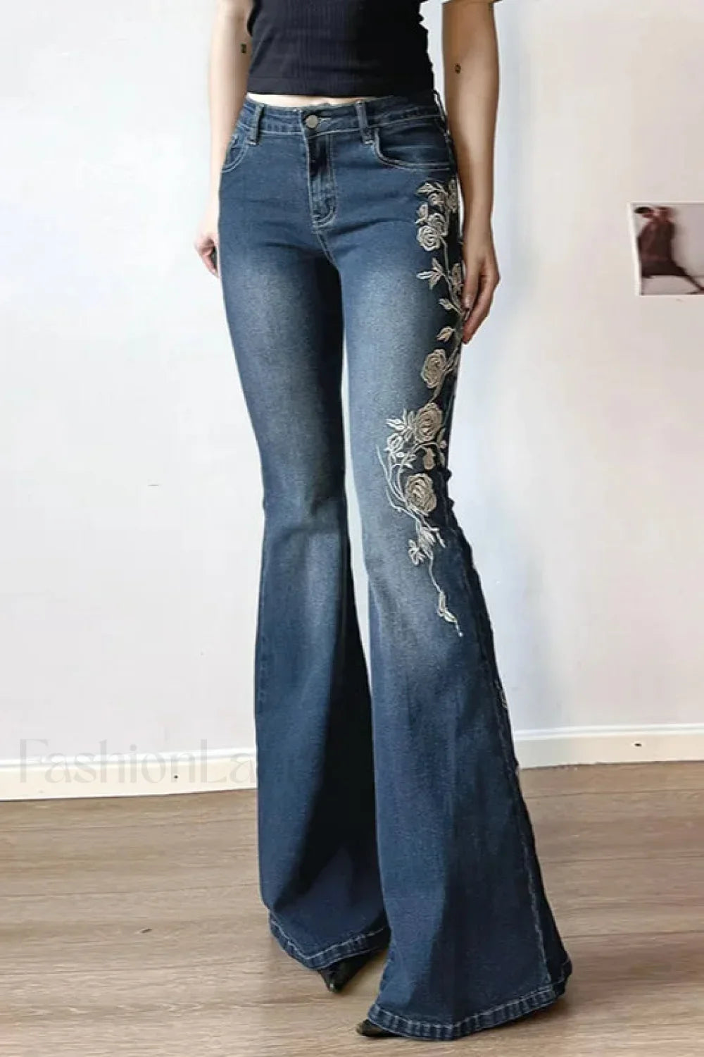 Vintage Plant Embroidered Bootcut Jeans
