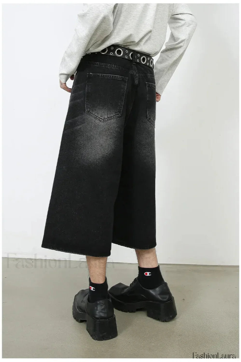 Vintage Y2K Loose Cropped Jeans