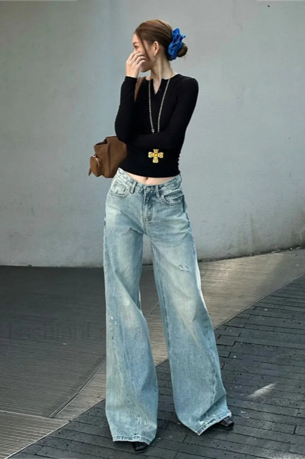 Washed Wide-Leg Distressed Jeans