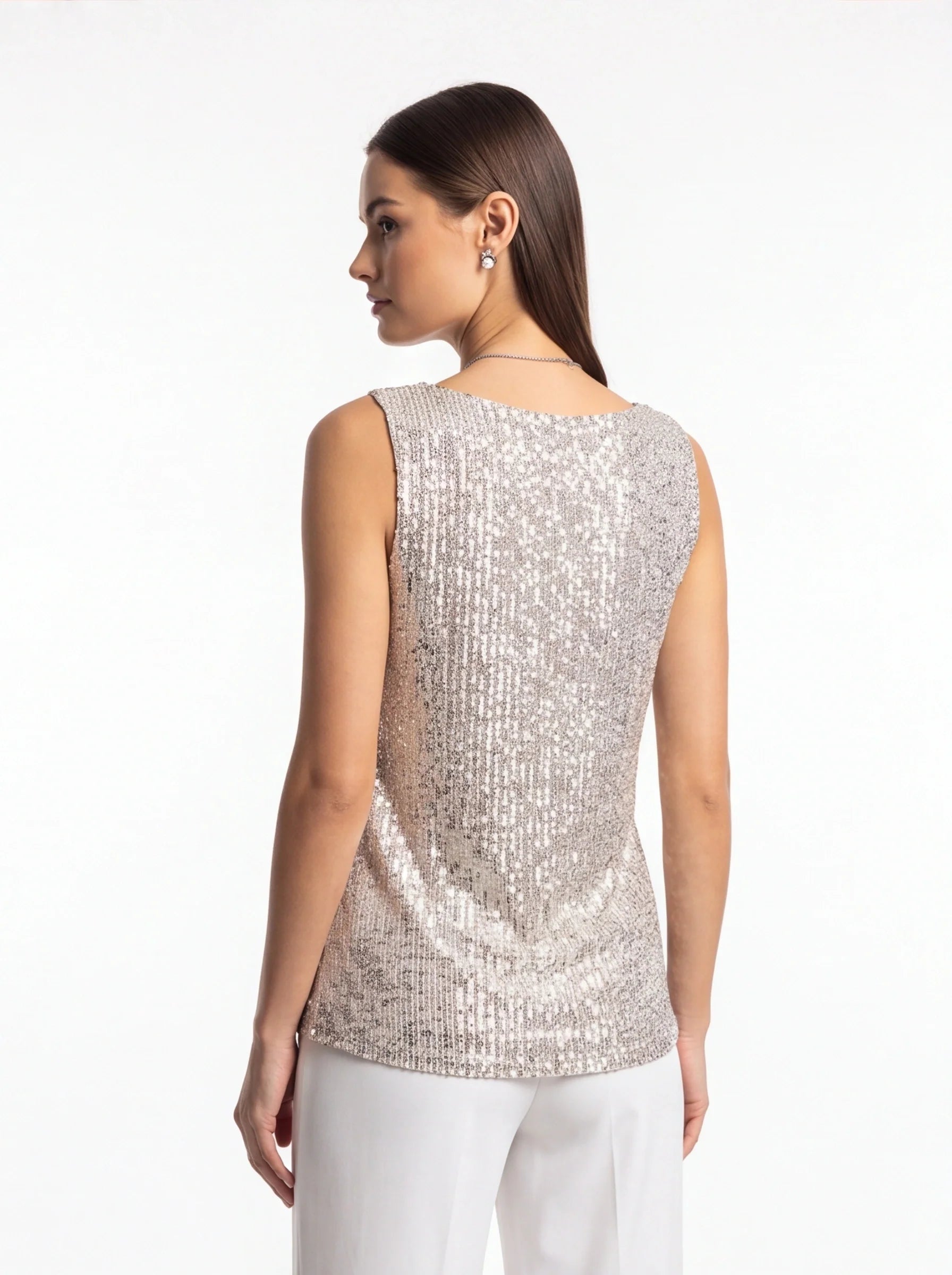 Elegant Shimmering Sequin Top with Comfortable Fit and Stylish Design