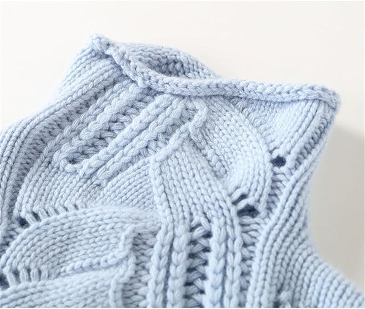 Turtleneck Chunky Cable Knit Pullover Sweater