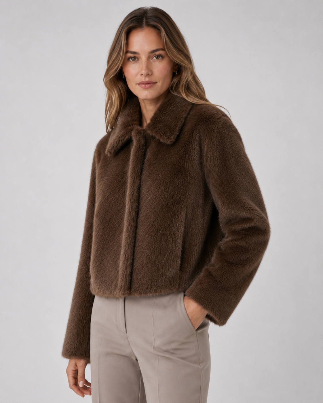 Women's Cropped Fur Jacket - Wide Collar Long Sleeve