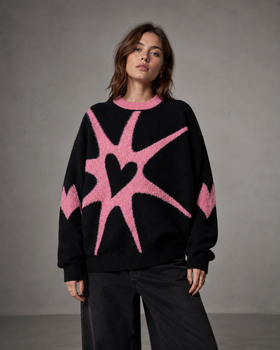 Women's Graphic Knit Sweater - Heart Streetwear