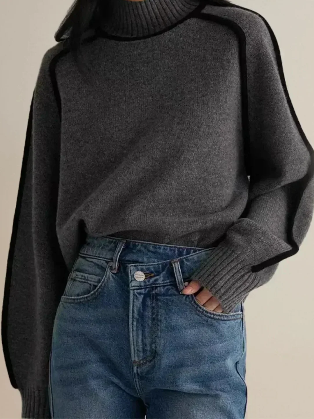 Turtleneck Long Sleeve Contrast Trim Sweater