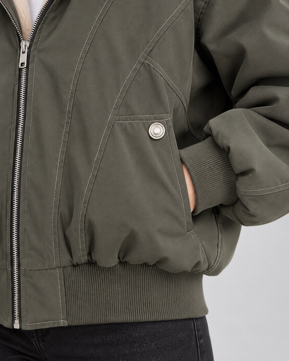 Women's Oversized Hooded Bomber Jacket with Fur Trim