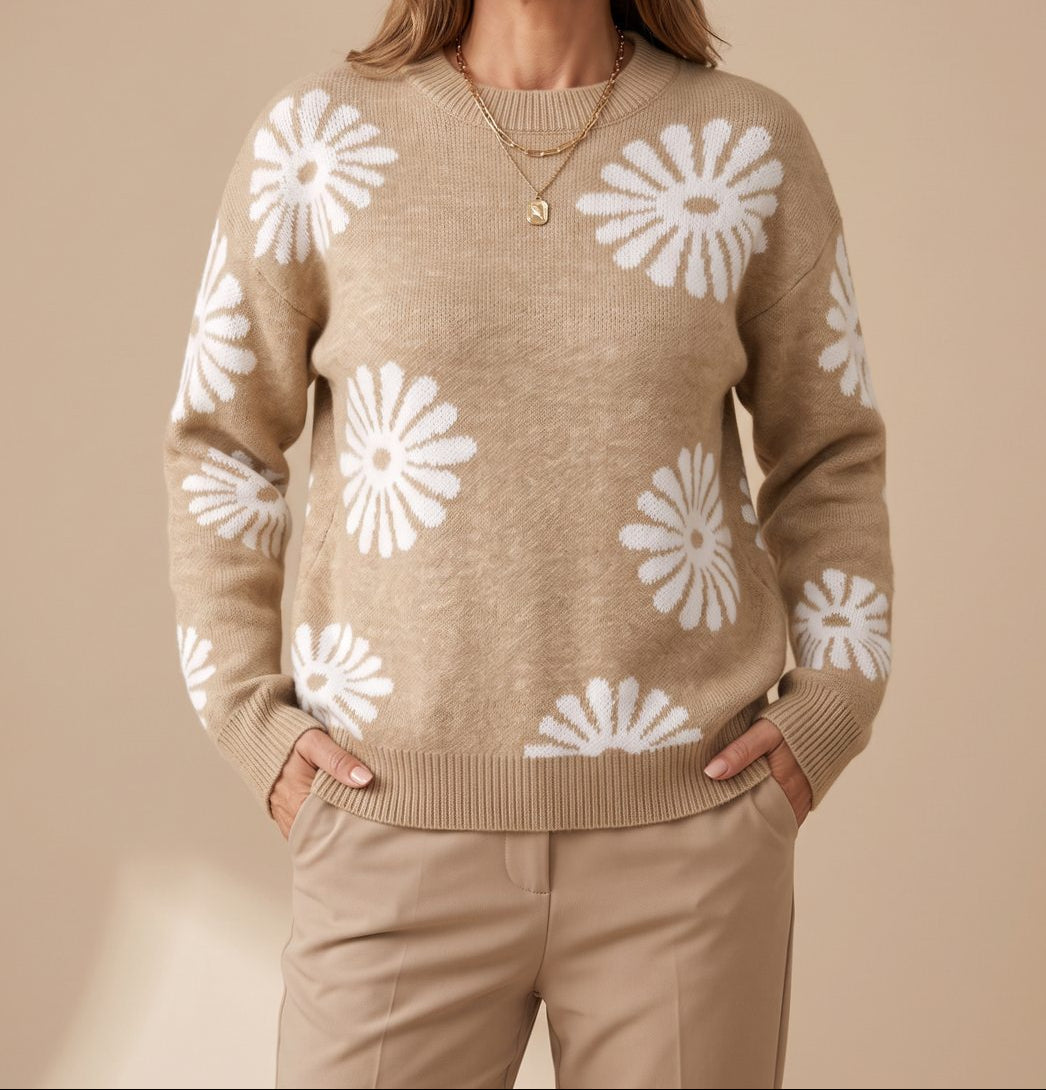 Crew Neck Daisy Floral Intarsia Knit Sweater