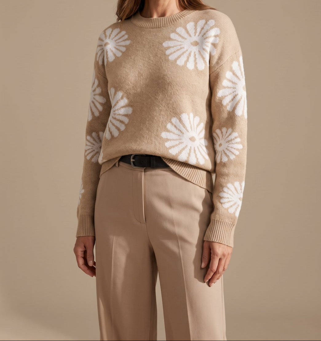 Crew Neck Daisy Floral Intarsia Knit Sweater