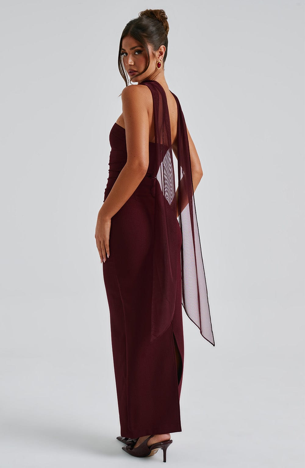 Strapless Ruched Bodycon Maxi Dress with Neck Scarf and Mesh Gloves 10