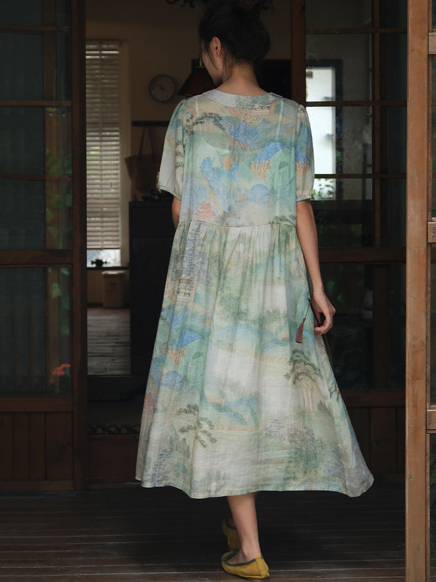 Beautifully Finished Dress in a Timeless Design