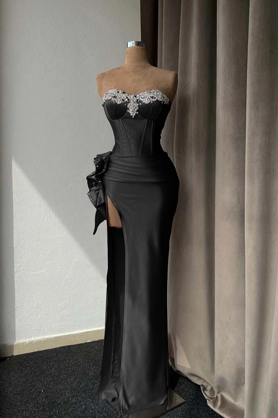 Luxurious Pink Strapless Beaded Slit Evening Dress Sheath Prom Dress cc1655