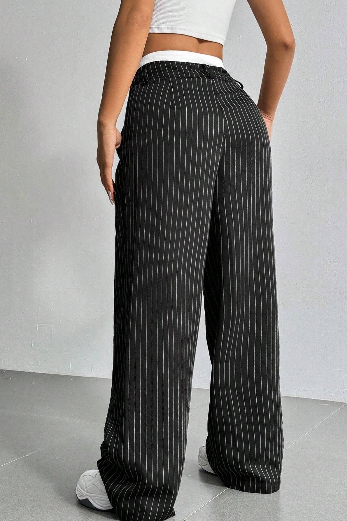 Pinstripe Contrast Waistband Pleated Wide Leg Trousers 5