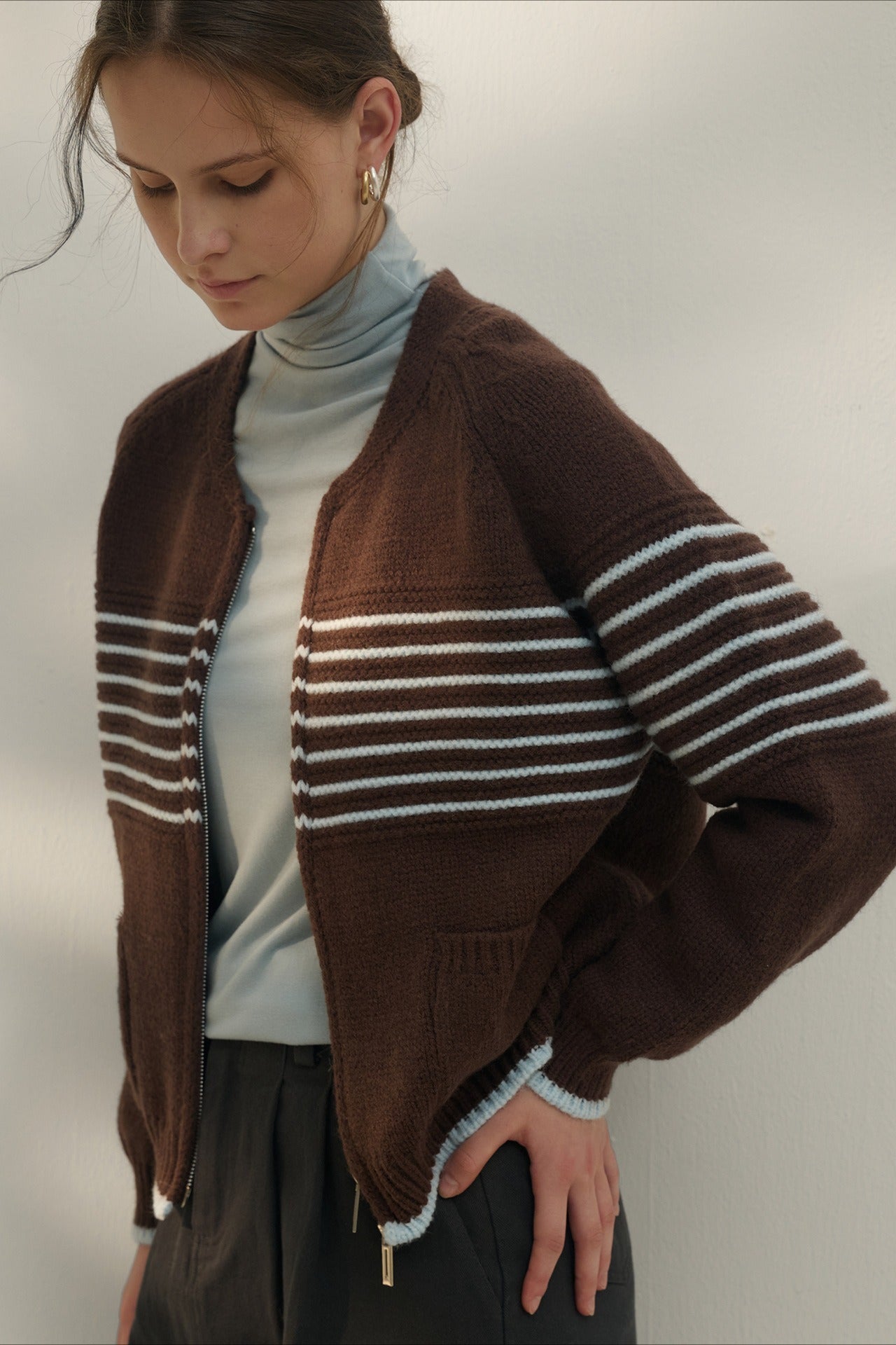 Retro Stripe Zip VNeck Knit Top