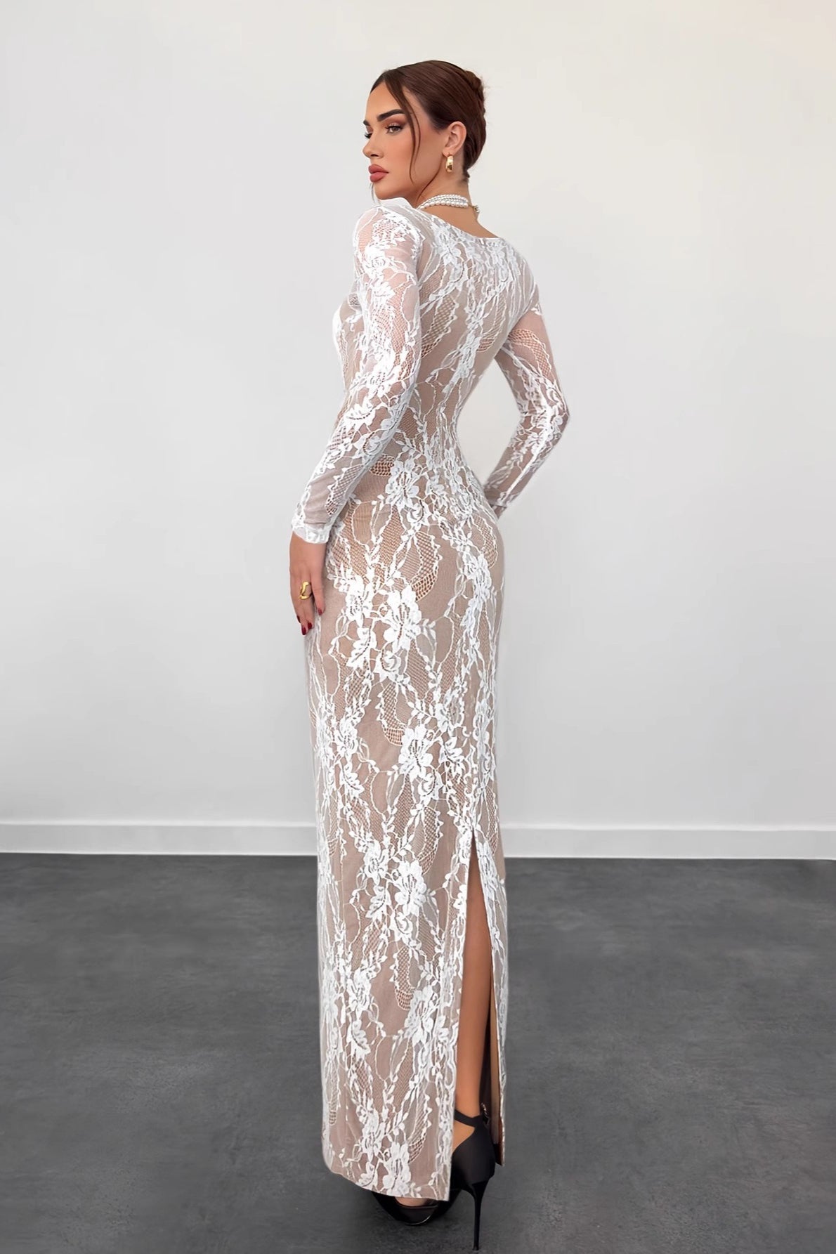 Elegant Square Neck Long Sleeve Lace Dress 2