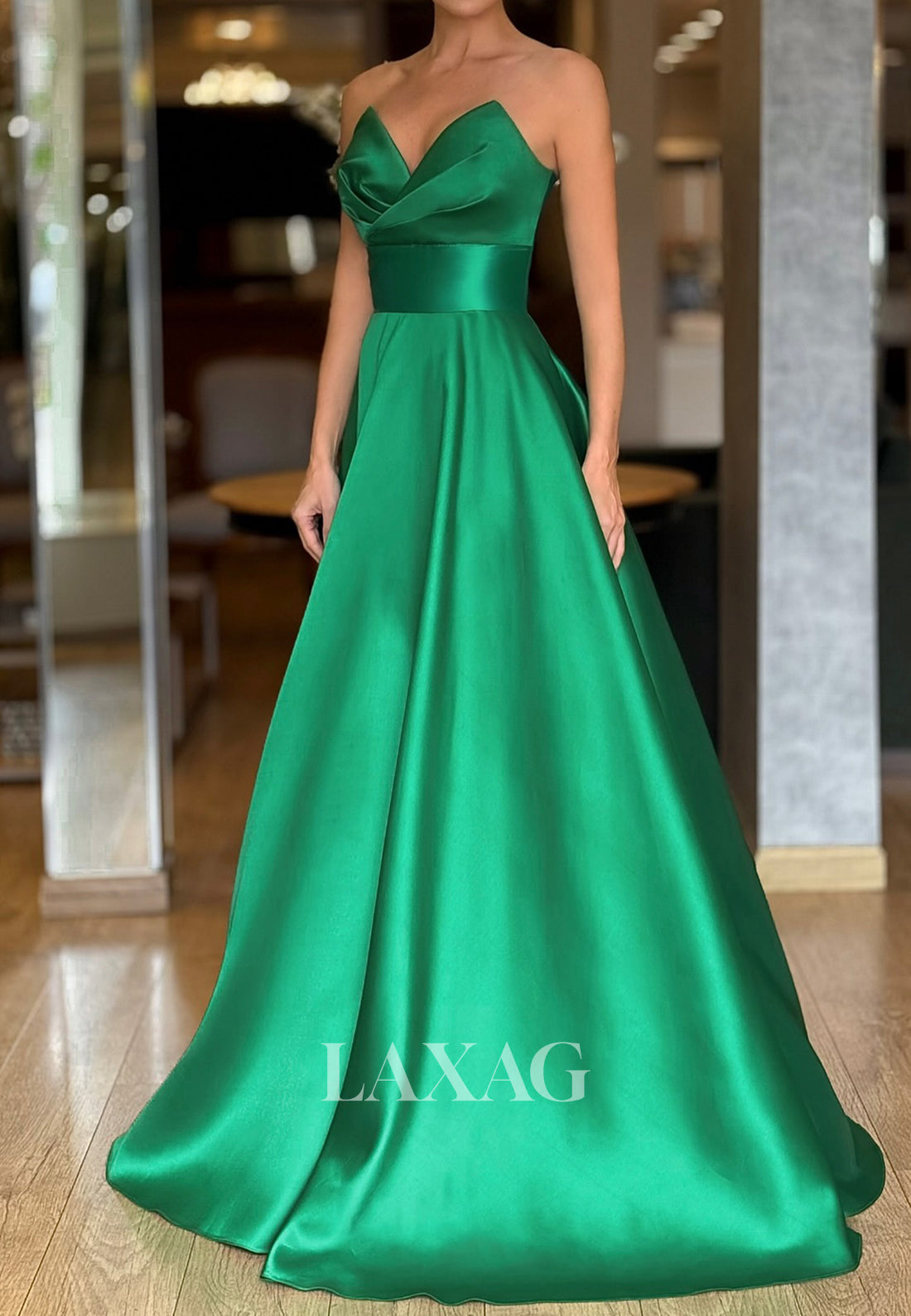 Off-Shoulder Pleated Satin Floor-Length Formal Gowns Sweetheart Sleeveless A-Line Evening Dress