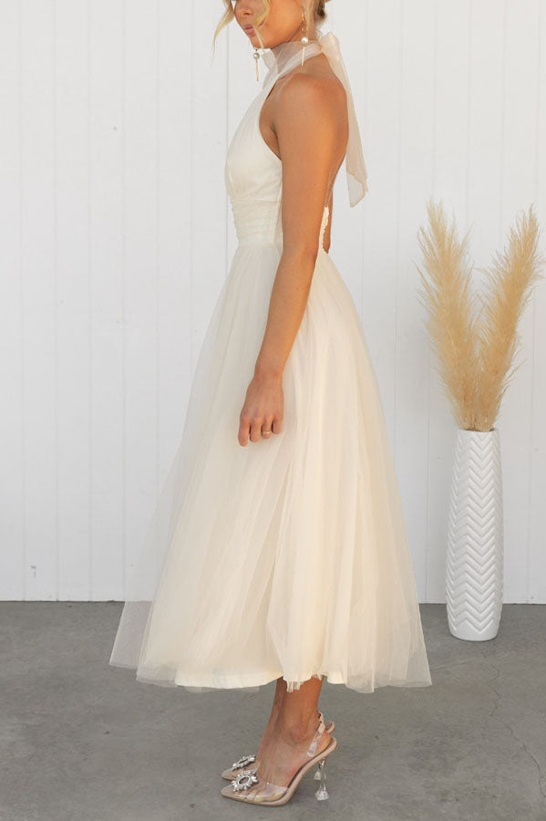 Gwendolen Minimalist Chic Women's Dress Silhouette Collection