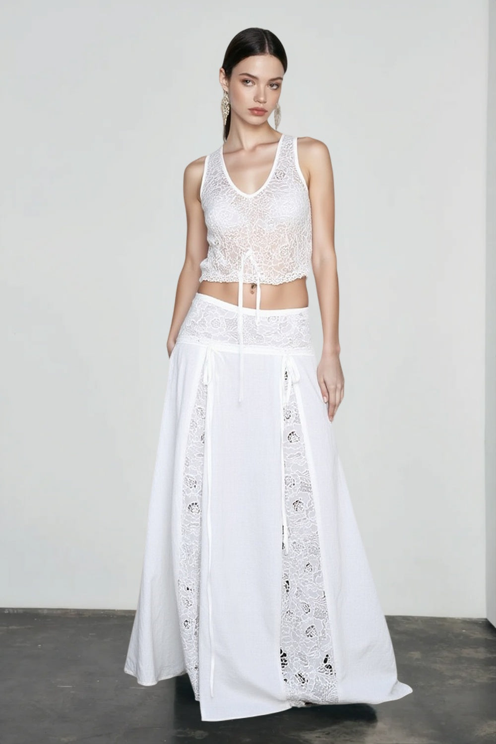 Lace Panel Low Waist Tie Front Flared Maxi Skirt 3