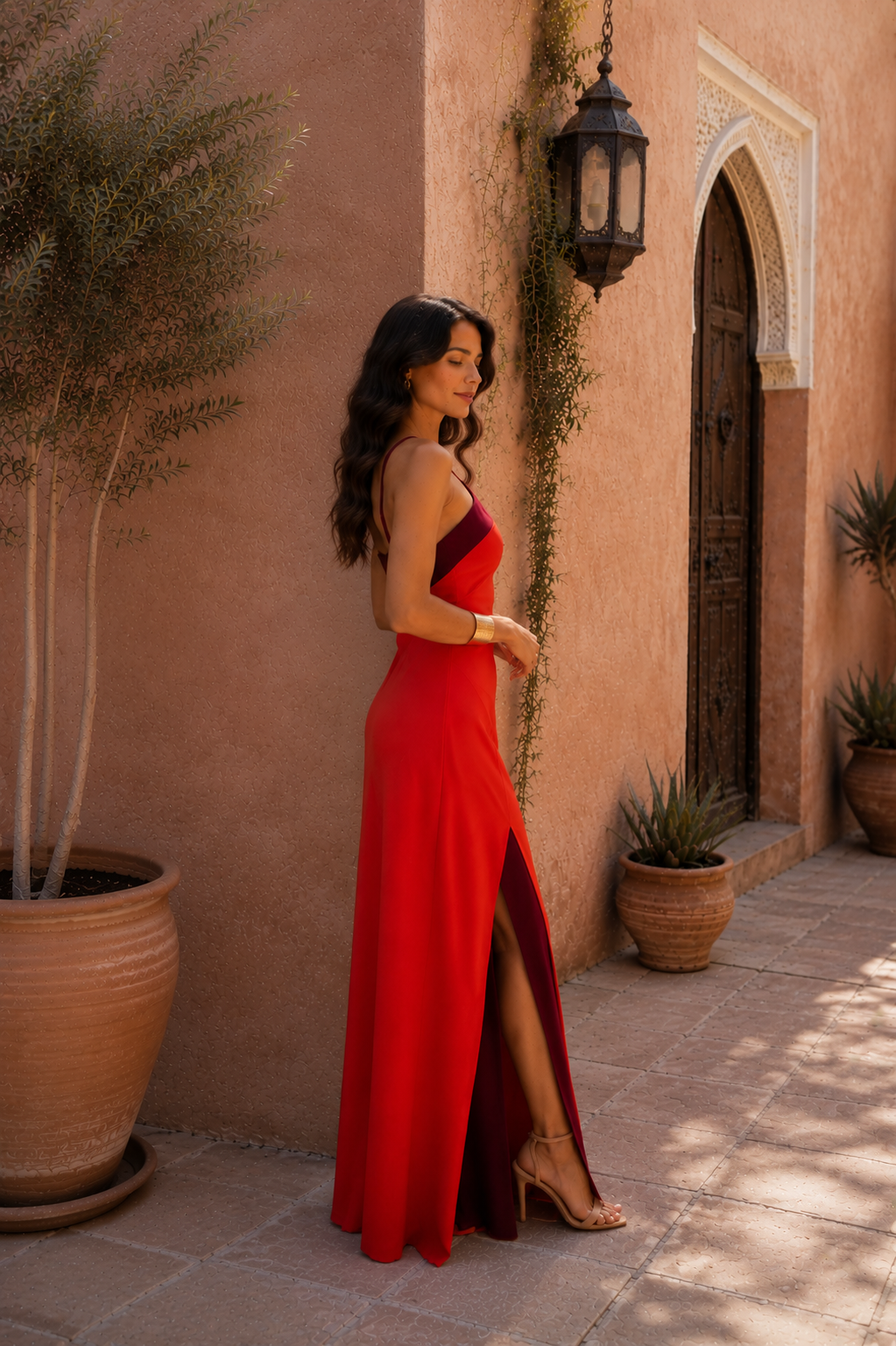 Halter Neck High Split Contrast Trim Maxi Dress