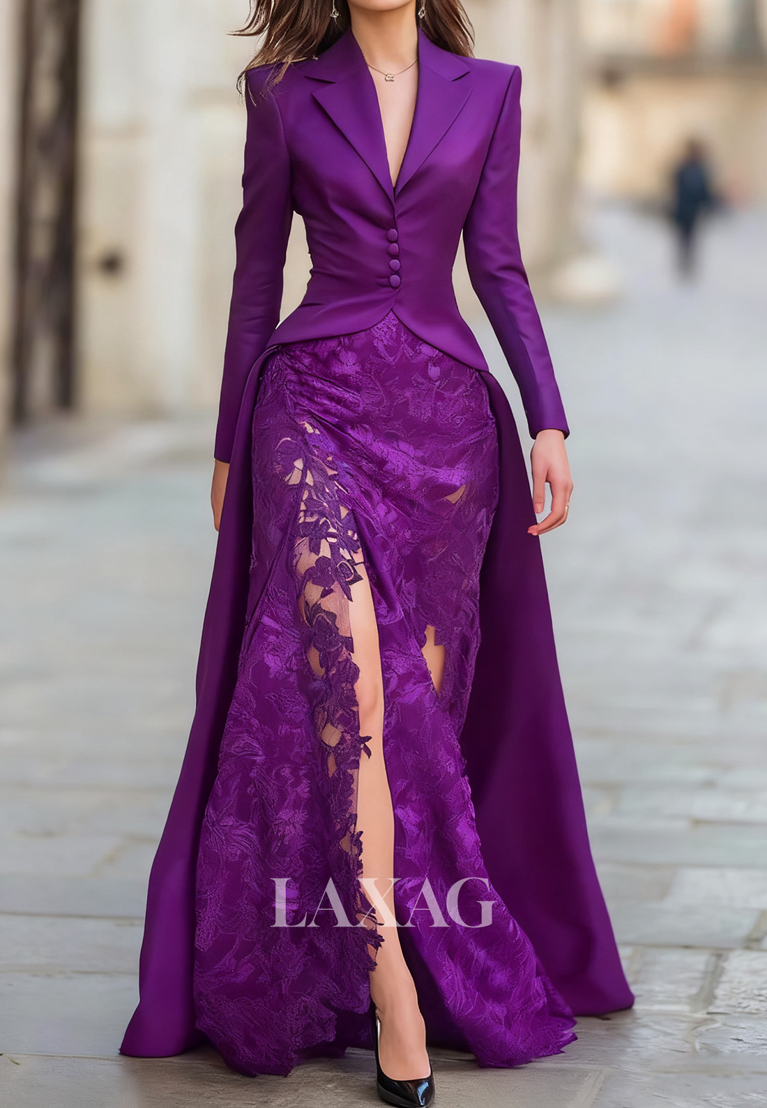 Deep V-Neck Long-Sleeves Satin&Lace Floor-Length Mermaid Evening Dress with Train