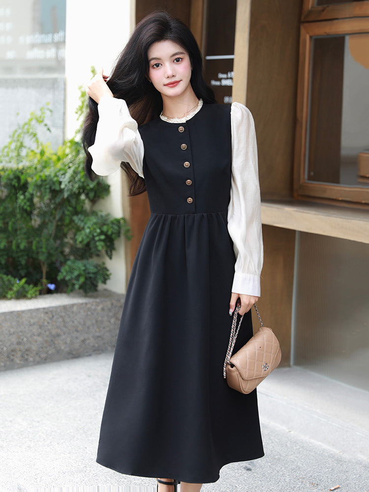 Retro Mid-length slim-fitting and textured black dress