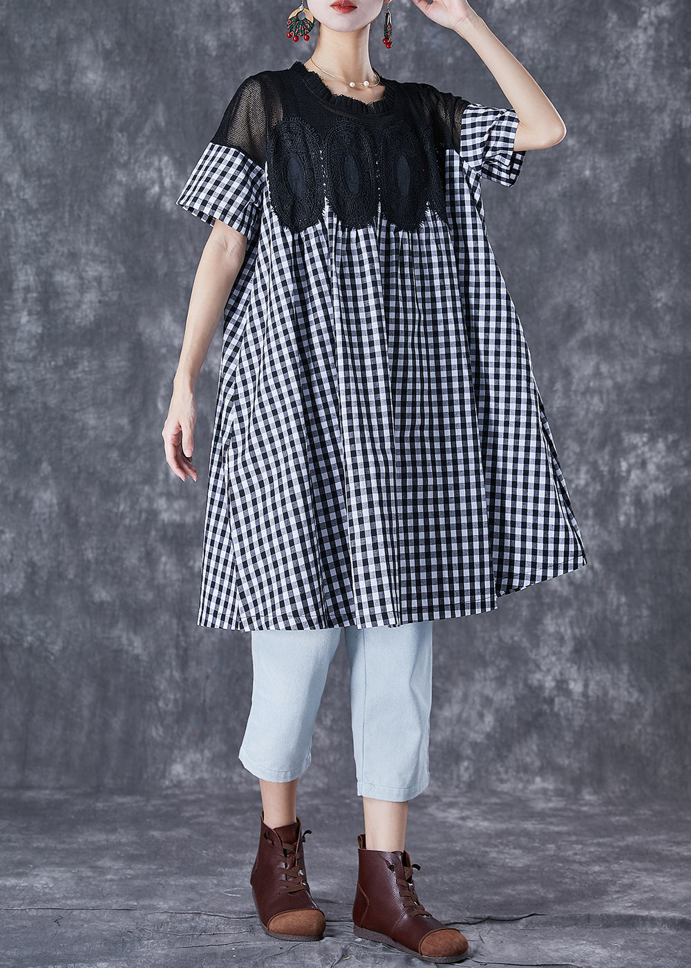 Classic Vintage Dress with a Flattering Fit