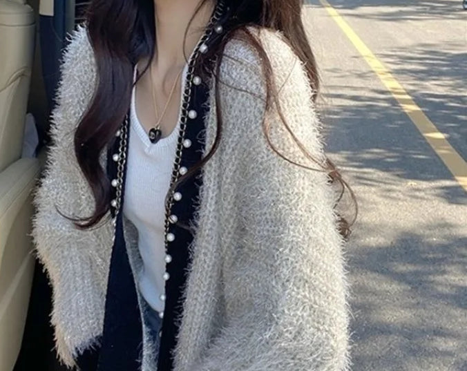 Fuzzy Knit V-Neck Faux Pearl Trim Contrast Pocket Cardigan 4
