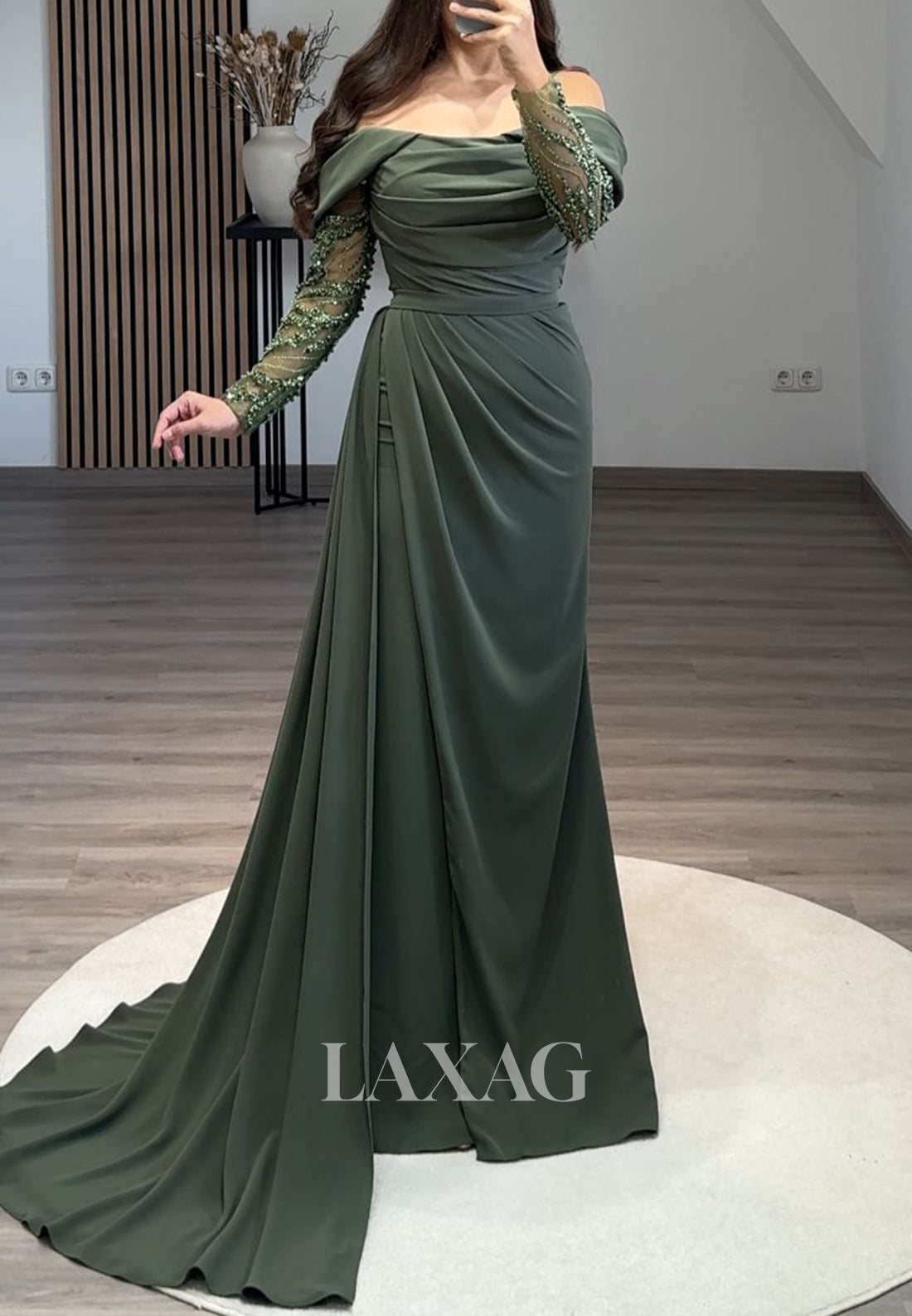 Tube Top Long Sleeves Satin Formal Gowns Off-Shoulder Beaded Pleated Mermaid Prom Dress