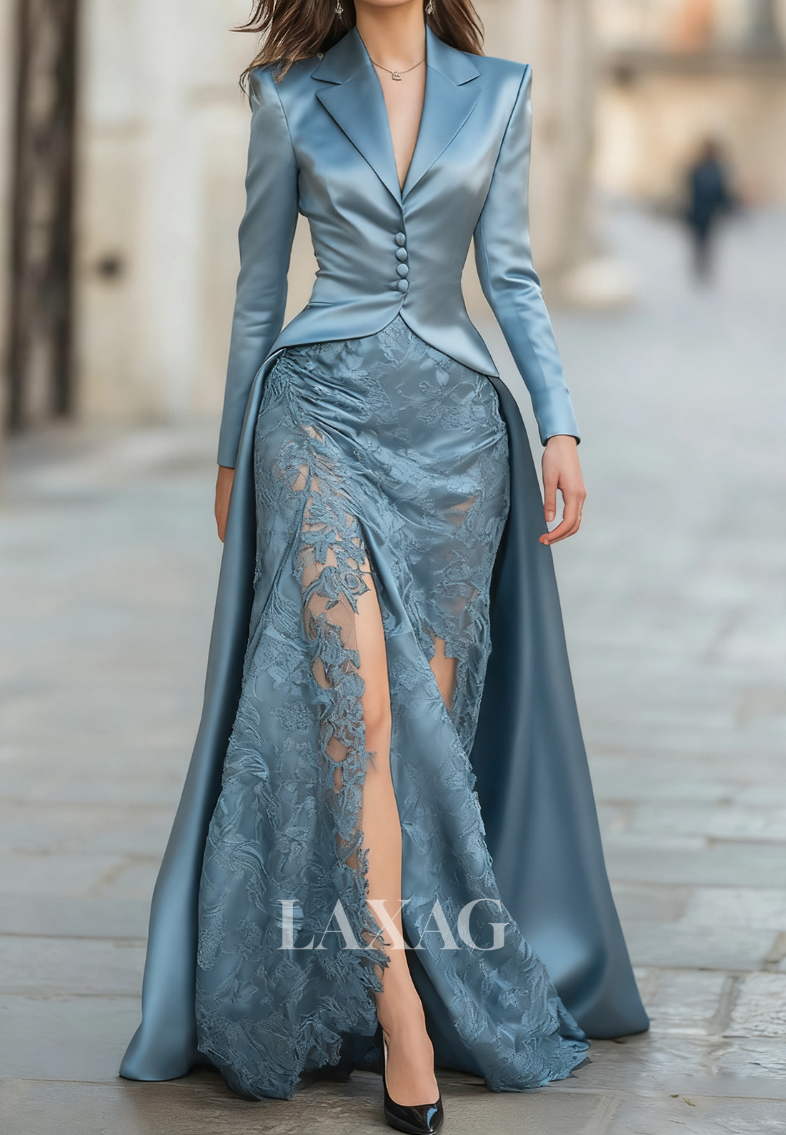 Deep V-Neck Long-Sleeves Satin&Lace Floor-Length Mermaid Evening Dress with Train