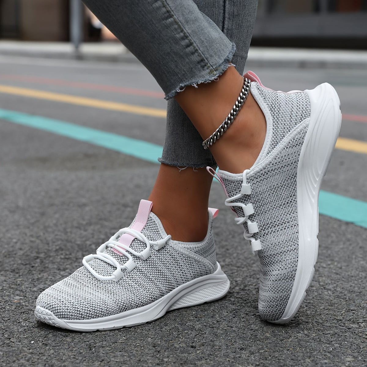 Lace Up Knit Low Top Running Sneakers