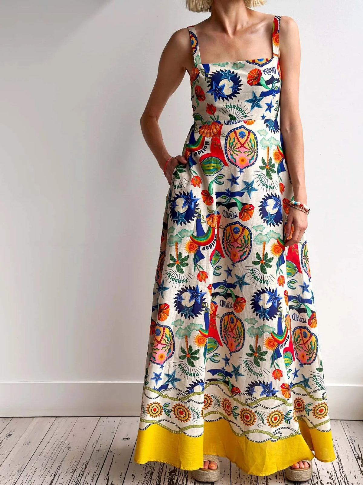 Novelty Print Square Neck Sleeveless Border Hem Maxi Dress