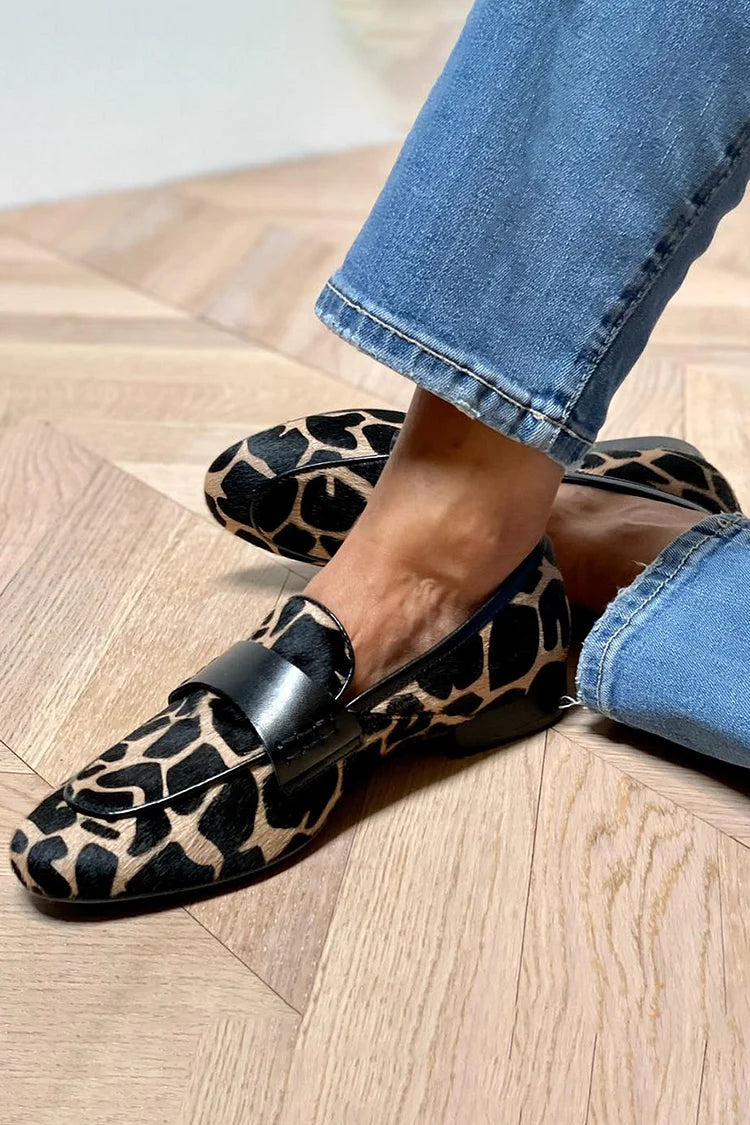 Leopard Print Pointed Toe Flat Loafers