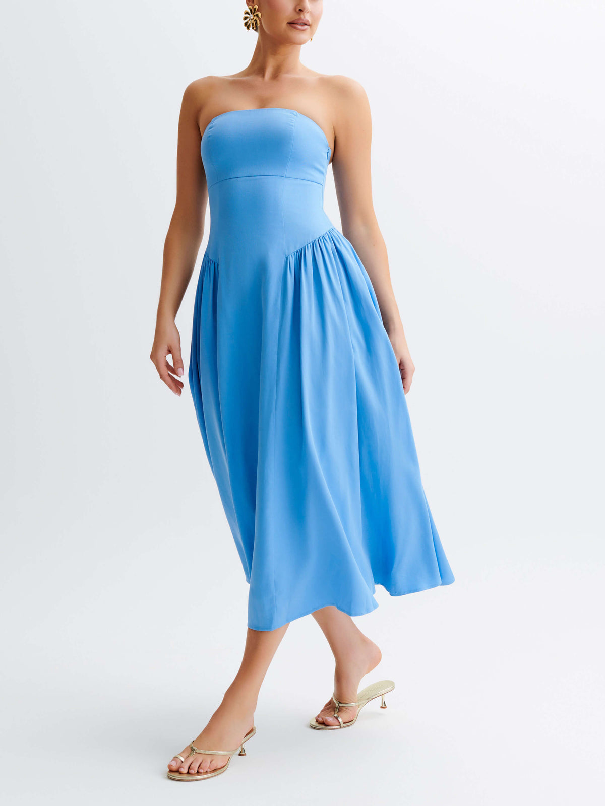 Strapless Drop Waist Gathered Fit and Flare Midi Dress 3