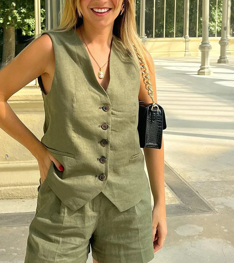 Button Vest Wide Shorts Suit