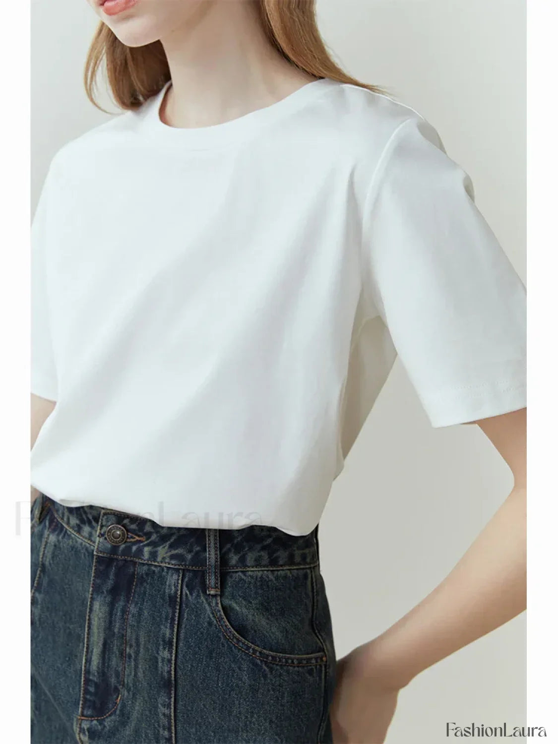 100% Cotton Straight White Black T-Shirt