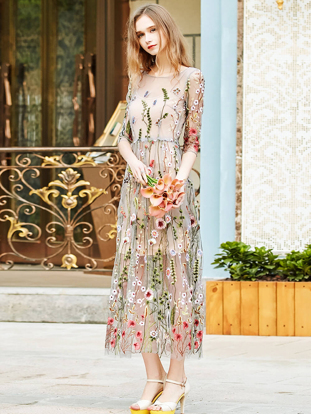 Floral Embroidered Tulle Round Neck A-Line Midi Dress