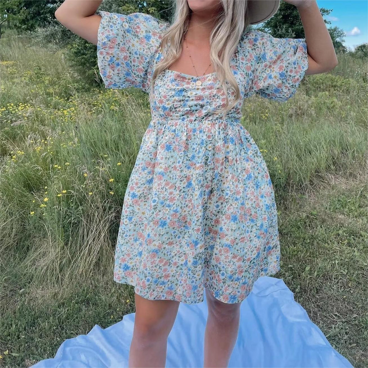 Floral Print Sweetheart Neck Puff Short Sleeve Babydoll Mini Dress