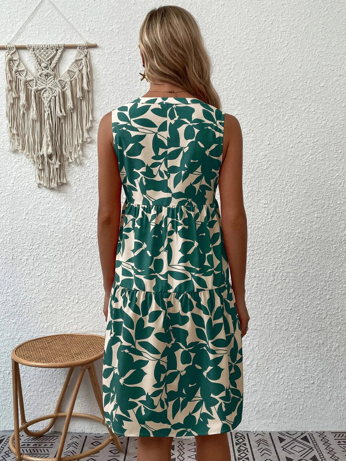 Leaf Print Notch V-Neck Sleeveless Tiered Swing Mini Dress 4