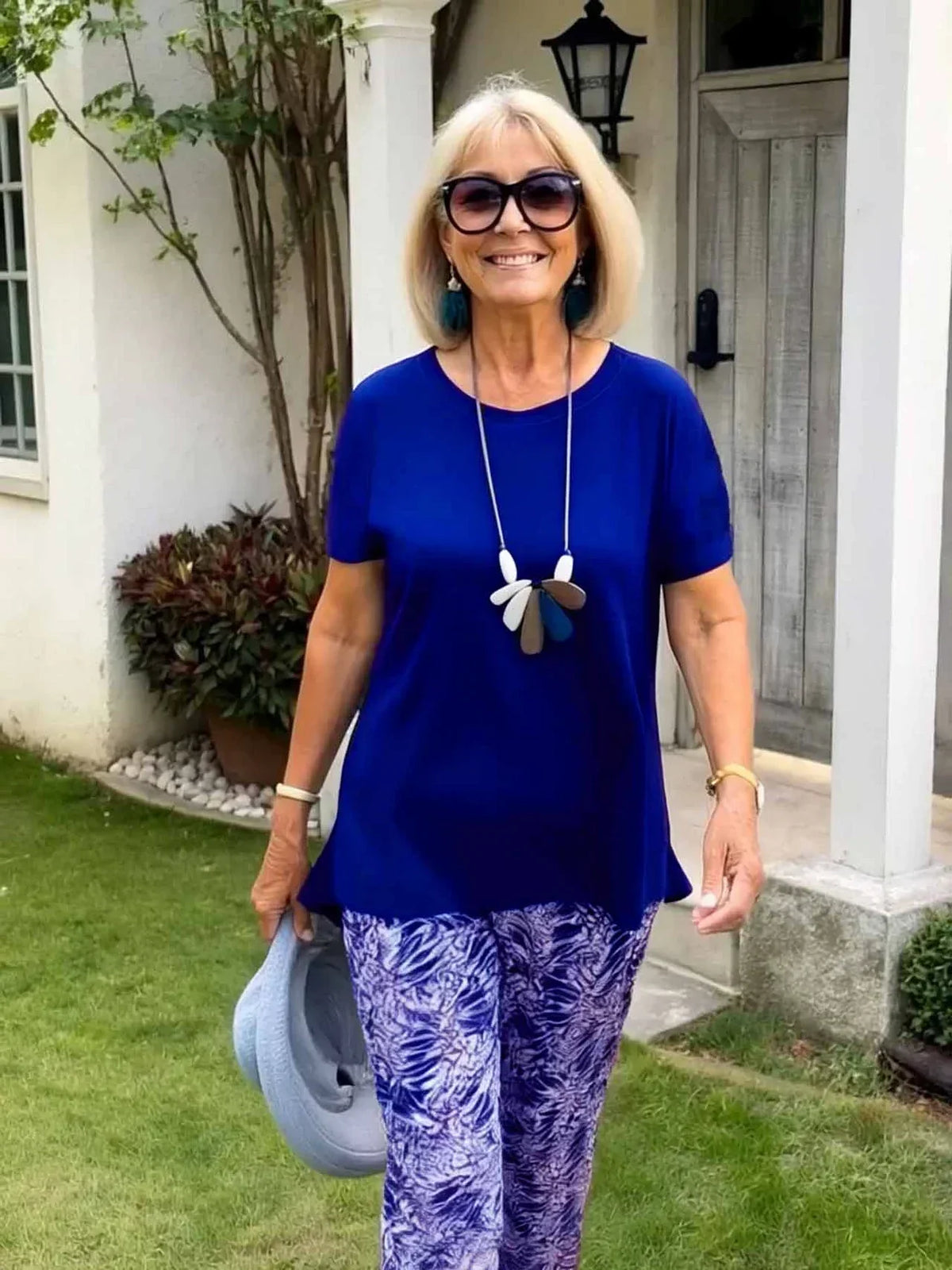 Short Sleeve Top and Leaf Print Pants Two Piece Set