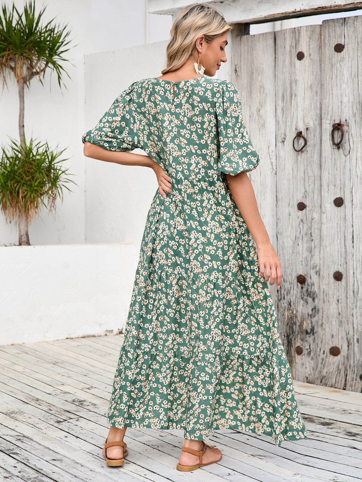 Ditsy Floral Print Crew Neck Puff Half Sleeve Tiered Maxi Dress 7