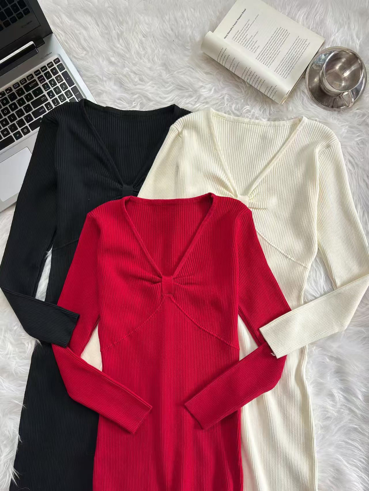 Women Spring And Autumn Long Sleeved V Neck Split Dress