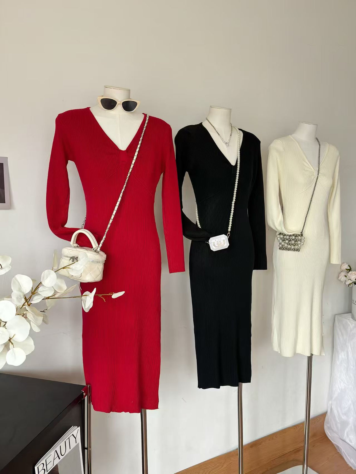 Women Spring And Autumn Long Sleeved V Neck Split Dress