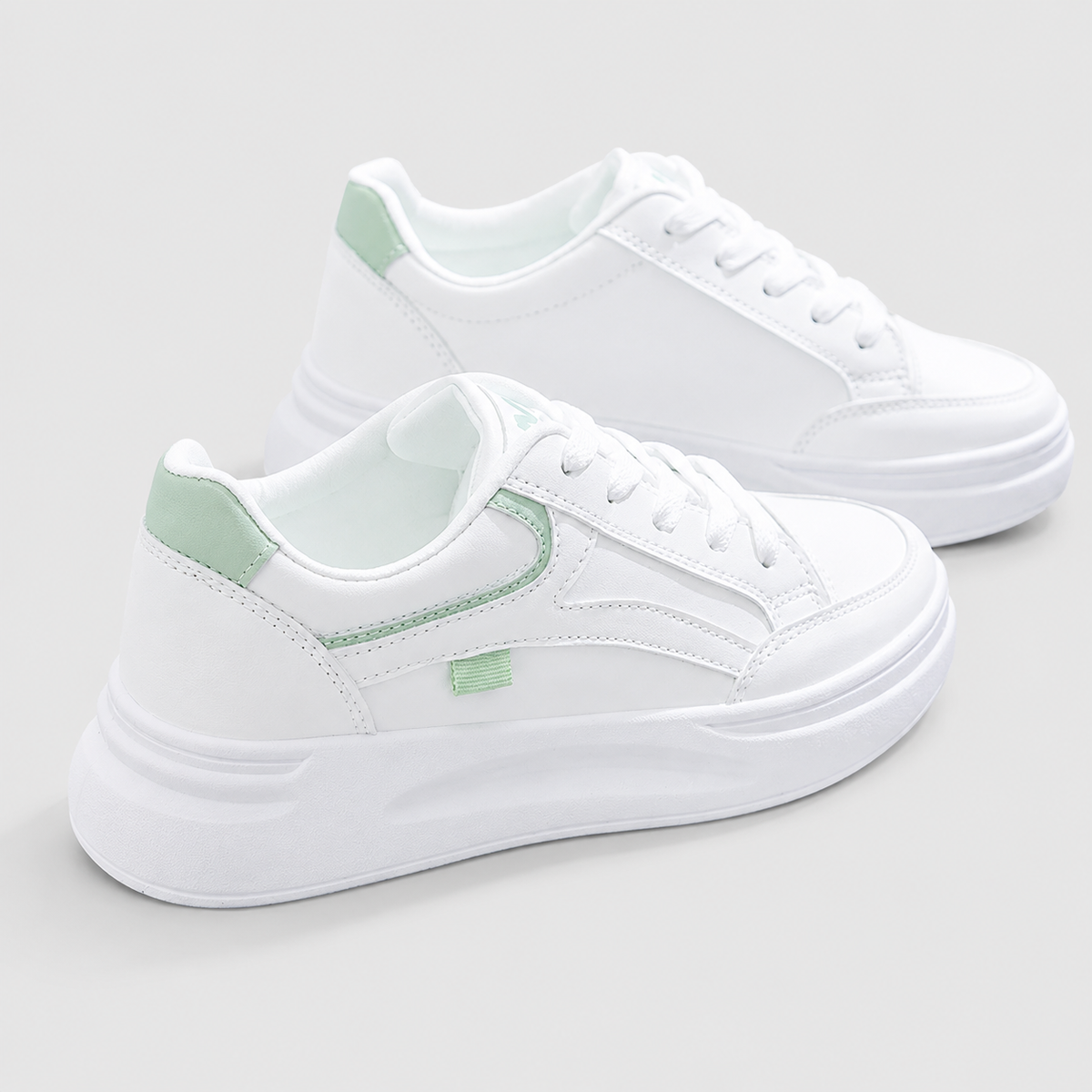 Lace Up Round Toe Low Top Platform Sneakers