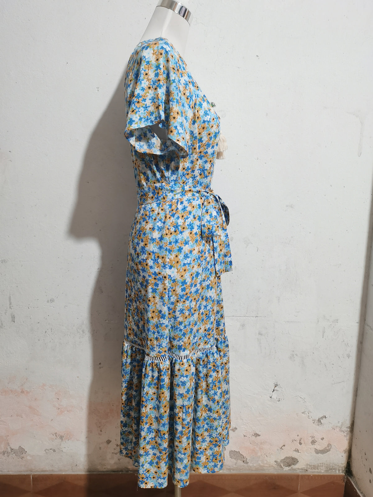 Ditsy Floral Print Tassel Tie Neck Short Sleeve Belted Tiered Midi Dress 7