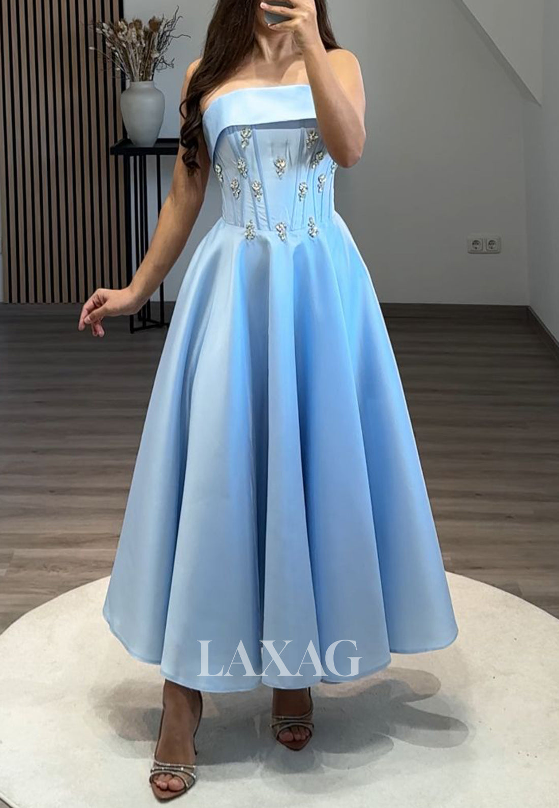 Tube Top Off-Shoulder Sleeveless A-Line Prom Dress Beaded Pleated Satin Midi Evening Gowns